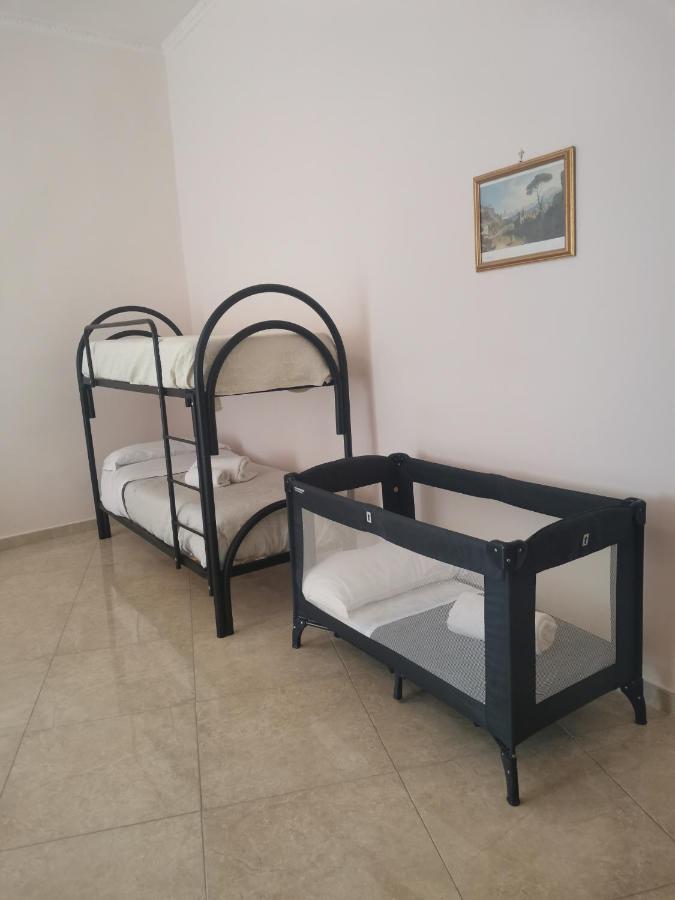 Domusrealstella Bed and Breakfast Napoli Eksteriør billede